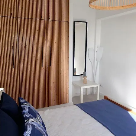 Atlantico 8- Vista Mar, Ar-condicionado, 80mt Praia, Wifi * Quarteira