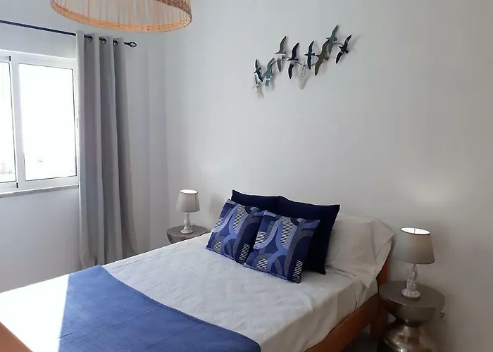 Apartamento Atlantico 8- Vista Mar, Ar-condicionado, 80mt Praia, Wifi