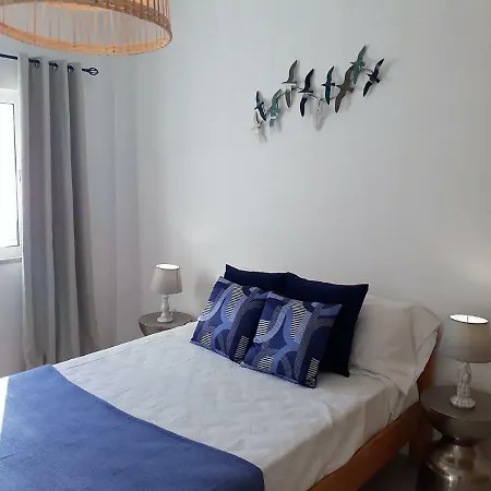 Apartamento Atlantico 8- Vista Mar, Ar-condicionado, 80mt Praia, Wifi